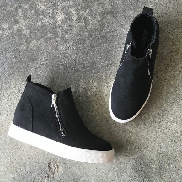 SODA Taylor Black Side Zipper Hidden Wedge Sneaker Booties 8.5 - Picture 5 of 9